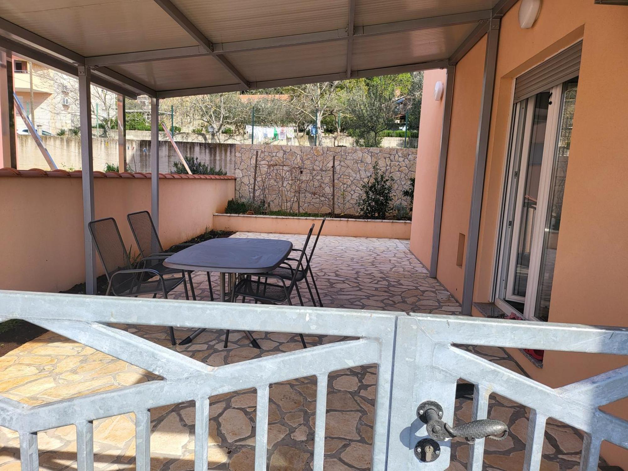 Apartman Leanton Pula Dış mekan fotoğraf
